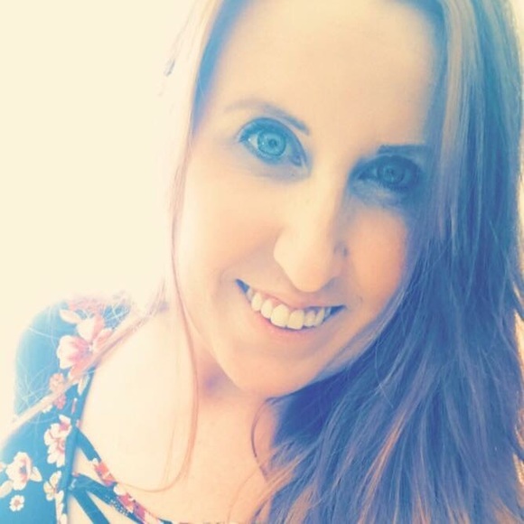 lindsay8233